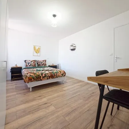 Apartamento Le Soleilcasa - 3 Personnes - Bureau & Wifi